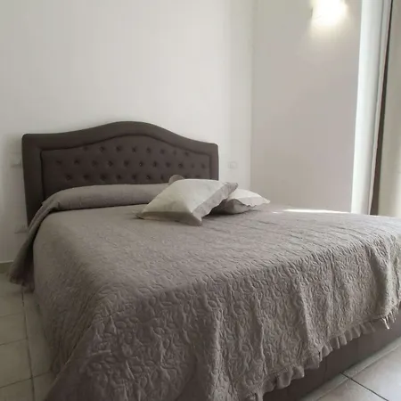 Camilla House-3